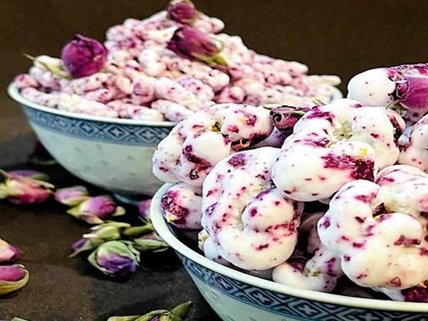 تصویر 1 از خرید و قیمت شکر پنیر گل محمدی + فروش عمده
